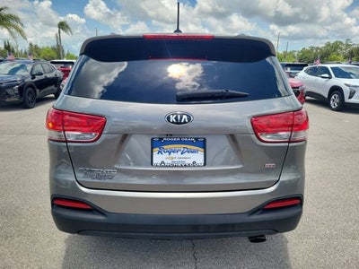 2017 Kia Sorento LX