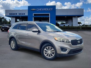2017 Kia Sorento LX