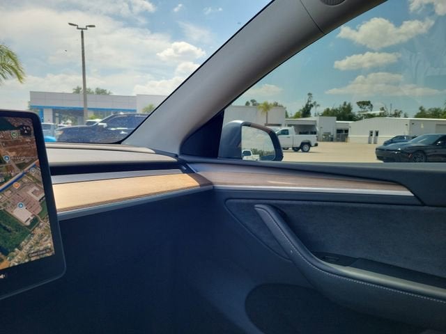 2024 Tesla Model Y Performance