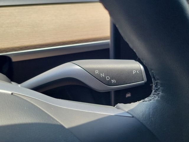 2024 Tesla Model Y Performance