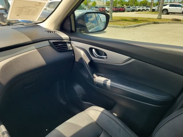 2020 Nissan Rogue Sport SL