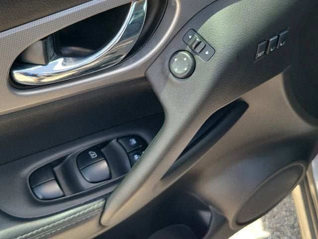 2020 Nissan Rogue Sport SL
