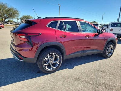 2025 Chevrolet Trax LT