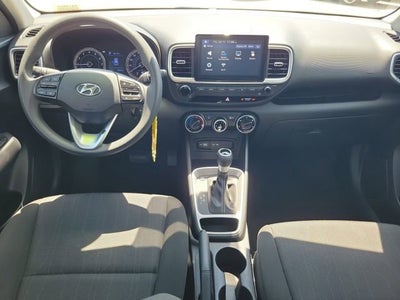 2022 Hyundai Venue SE
