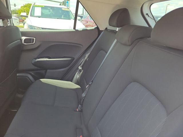 2022 Hyundai Venue SE