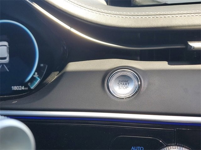 2023 Genesis GV70 2.5T