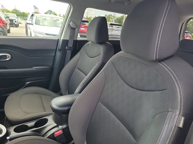 2019 Kia Soul Base