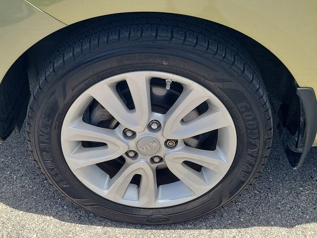 2012 Kia Soul +