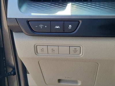 2023 Kia Carnival LX