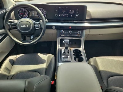 2023 Kia Carnival LX