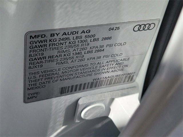 2025 Audi Q5 Premium