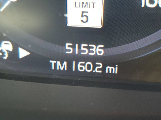 2019 Volvo XC40 Momentum