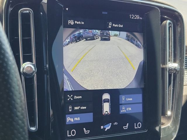 2019 Volvo XC40 Momentum