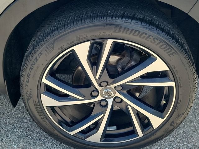 2019 Volvo XC40 Momentum