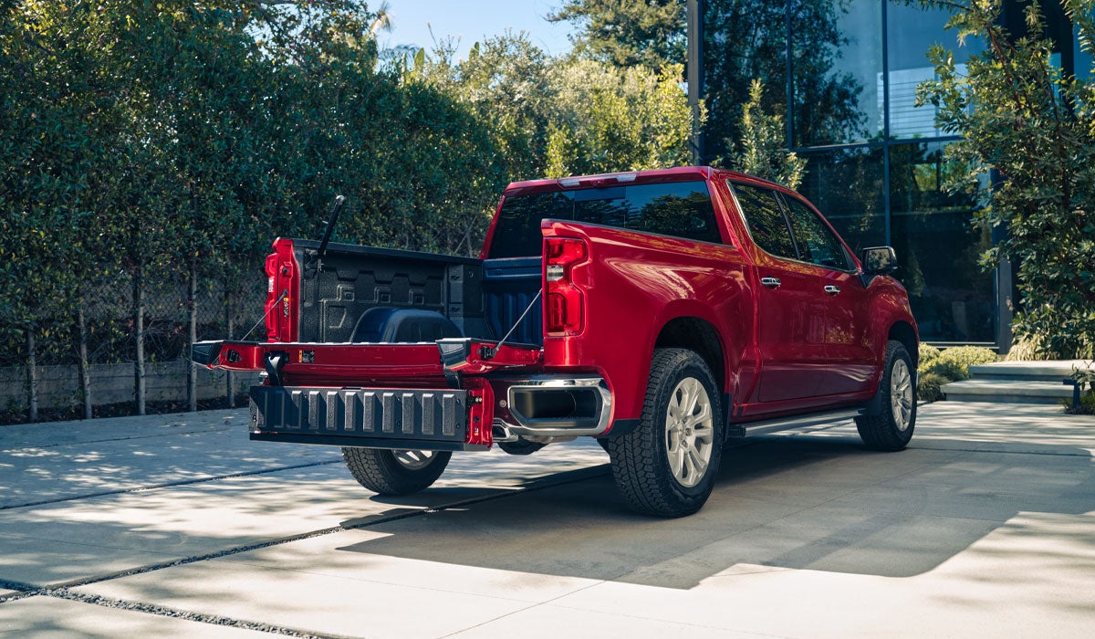 Roger Dean Chevrolet Cape Coral in CAPE CORAL FL